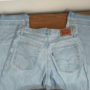 Levi’s 94 Baggy Jean